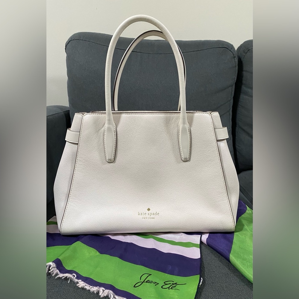 Kate Spade ♠️ Lucia Medium Crossbody Leather Satchel in Parchment (White) - Picture 6 of 17
